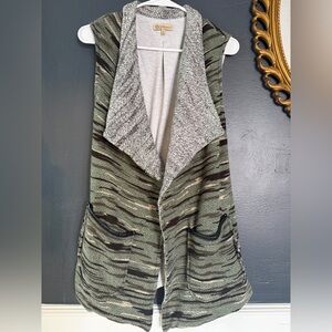 59 - Democracy Camo Vest With Faux Leather Pocket Details